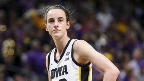 when does womens iowa play